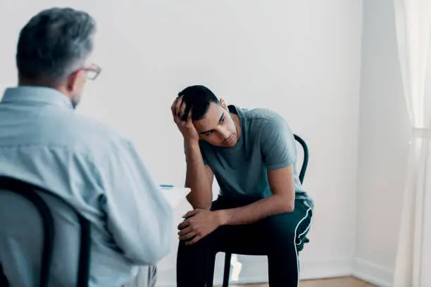 Importance of A Therapist In Controlling Substance Abuse