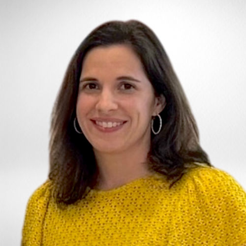 Kasey Mccomas- Family Therapist USA